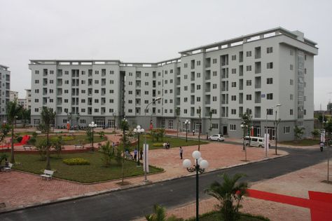 Siết đầu cơ, rộng cửa cho nhà xã hội